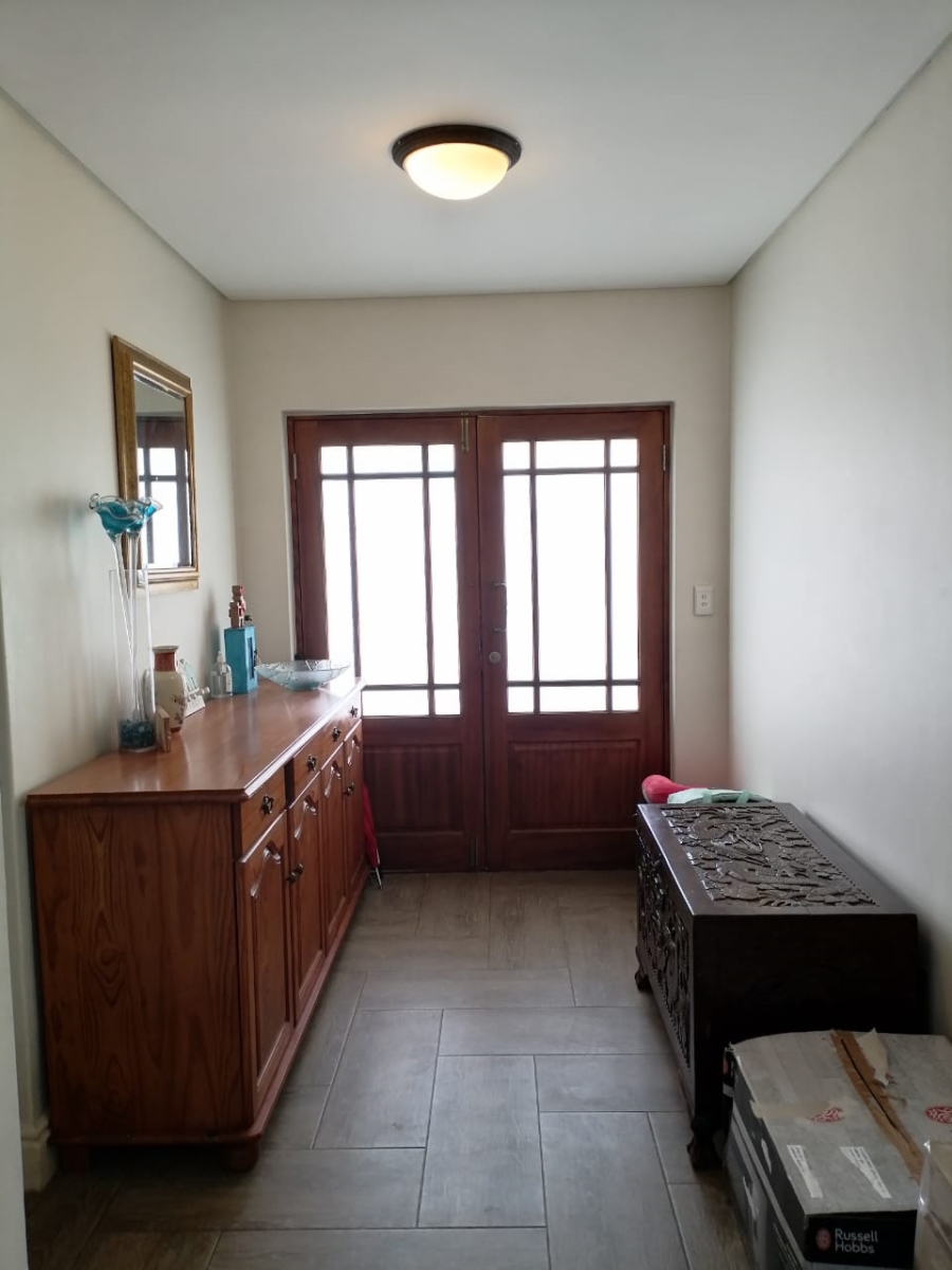 To Let 3 Bedroom Property for Rent in Croydon Olive Estate Western Cape